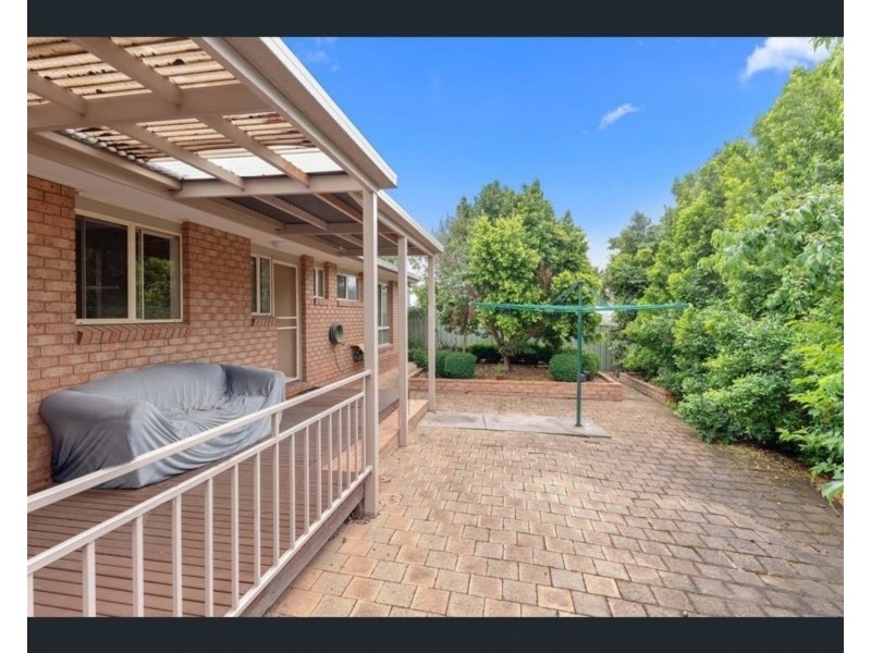 2/6 Davey Close, Flora Hill VIC 3550