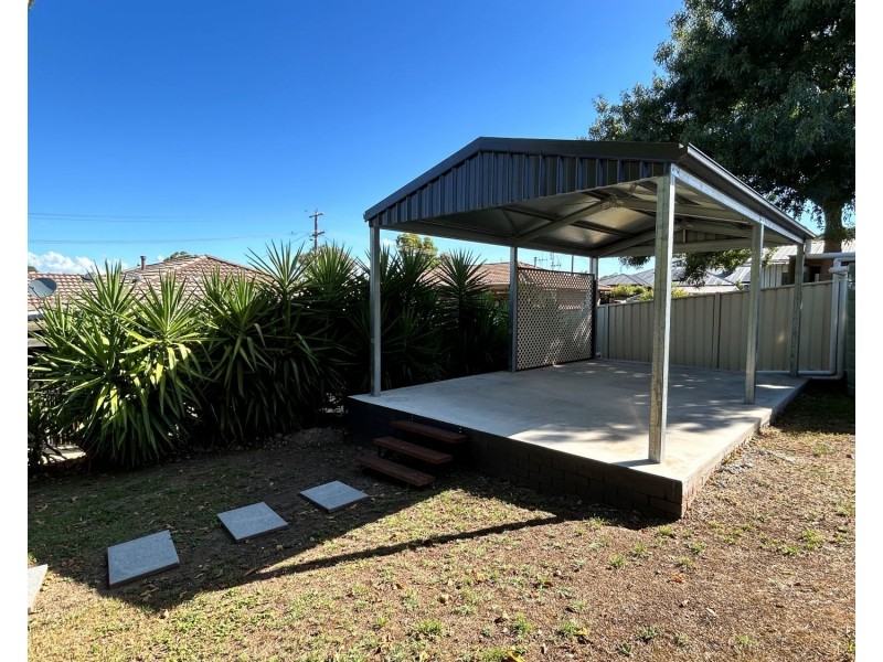37 Balmoral Drive, Golden Square VIC 3555