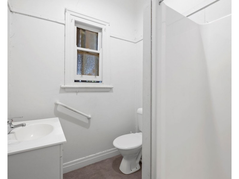 9 Hodgkinson Street, Kennington VIC 3550