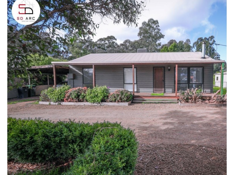 162 Station Street, Epsom VIC 3551