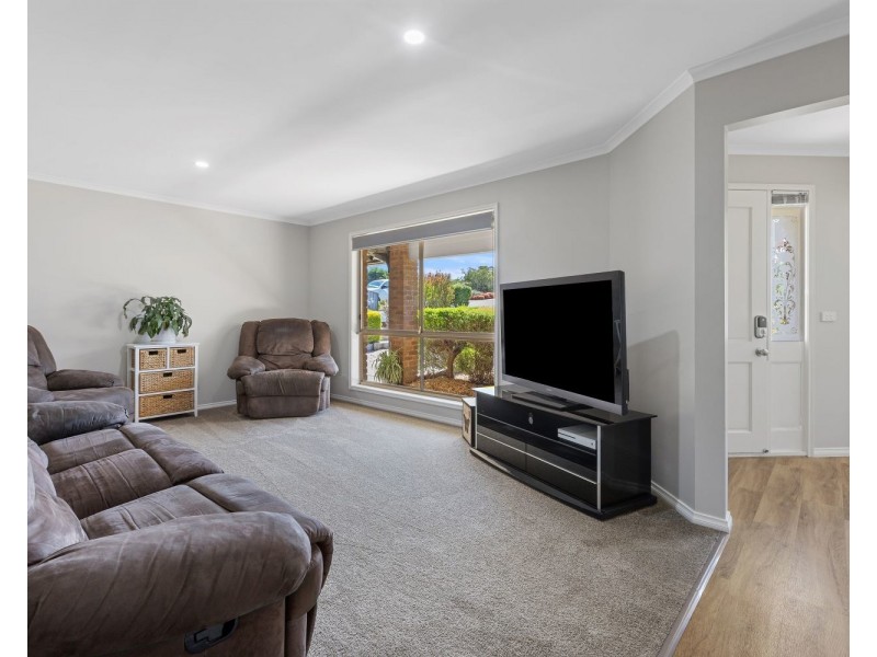 18 Jackman Court, Golden Square VIC 3555