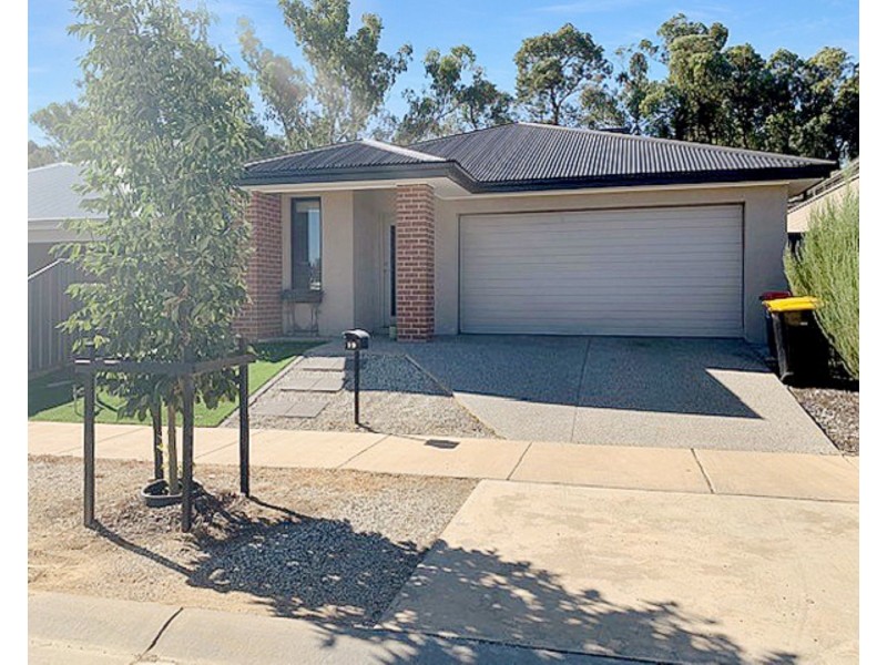 19 Hesse Avenue, Flora Hill VIC 3550