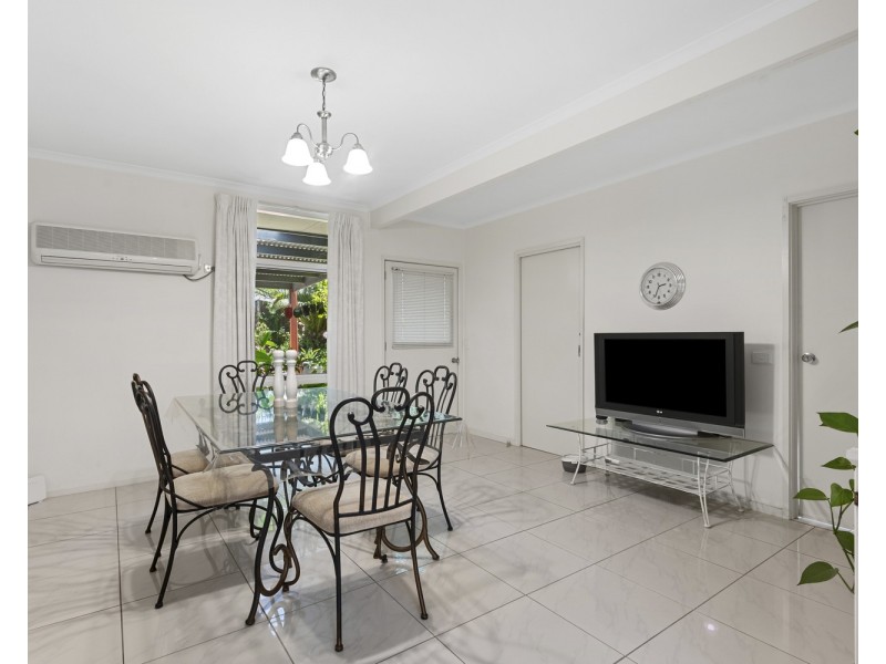 45 Holmes Road, Long Gully VIC 3550