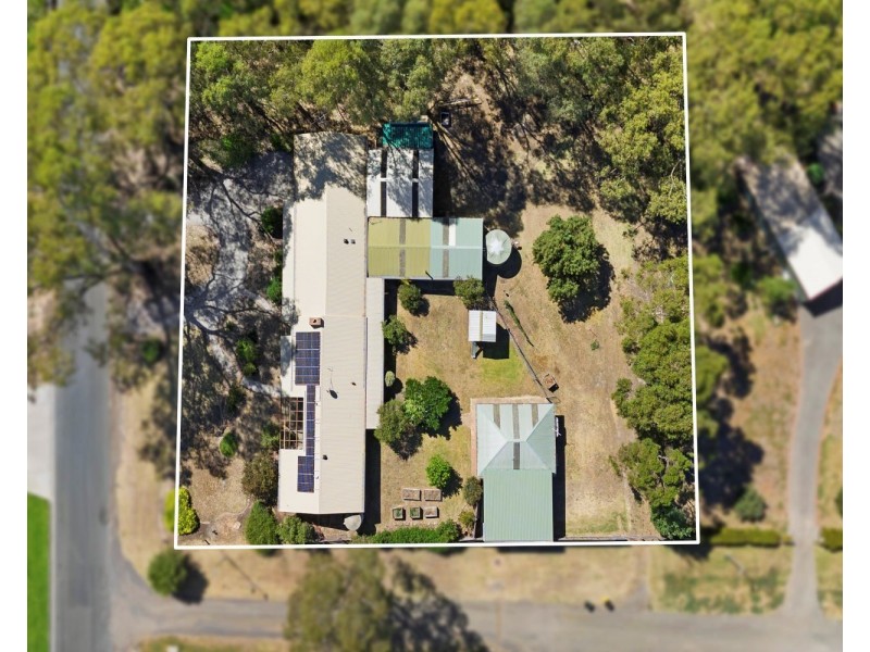 4 Golf Course Road, Epsom VIC 3551