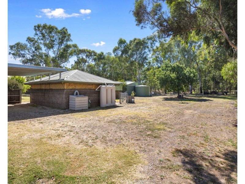 4 Golf Course Road, Epsom VIC 3551