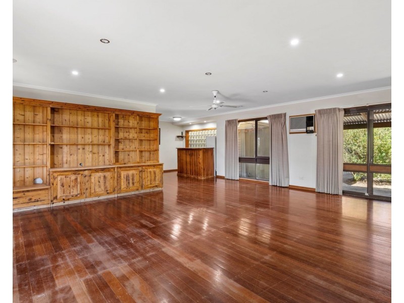 4 Golf Course Road, Epsom VIC 3551