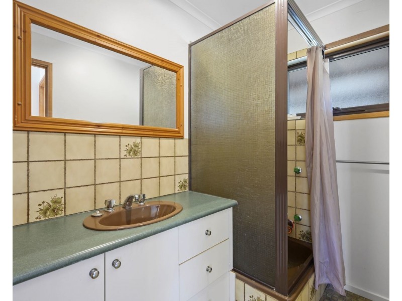 4 Golf Course Road, Epsom VIC 3551