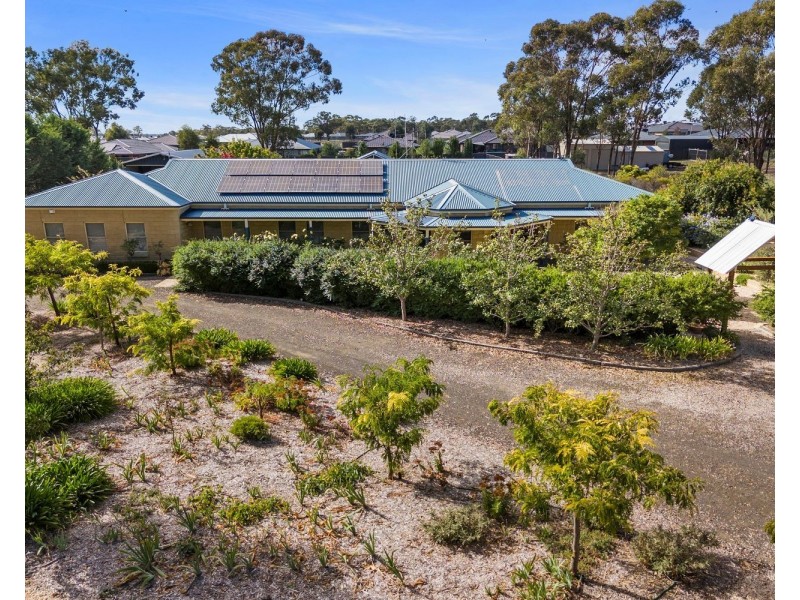 12 Cameron Court, Huntly VIC 3551