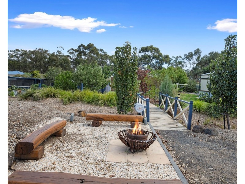12 Cameron Court, Huntly VIC 3551