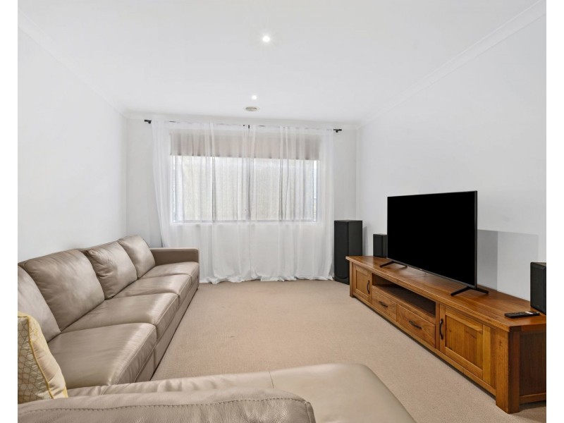 7 McEniry Way, Strathfieldsaye VIC 3551