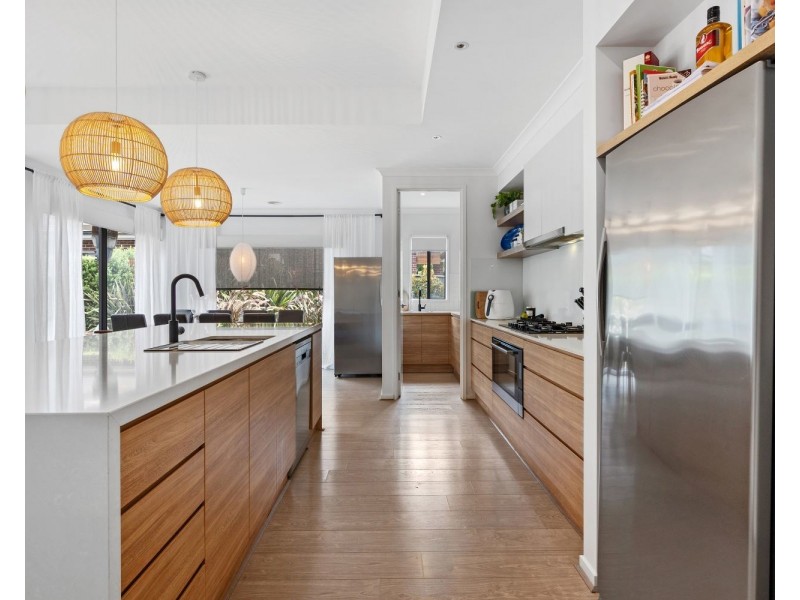 7 McEniry Way, Strathfieldsaye VIC 3551