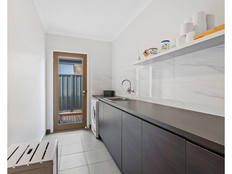 7 McEniry Way, Strathfieldsaye VIC 3551