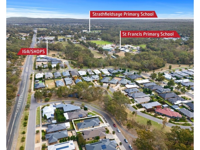 7 McEniry Way, Strathfieldsaye VIC 3551