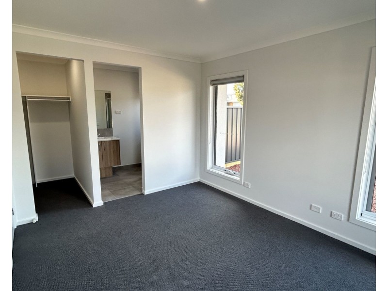 2 Lampra Way, Huntly VIC 3551