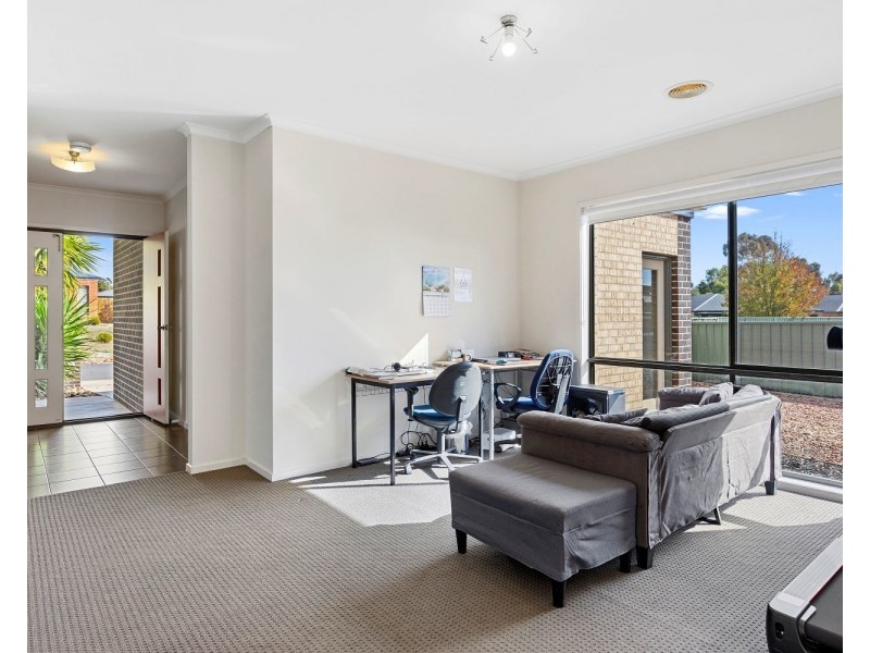 14 St James Wood Drive, North Bendigo VIC 3550