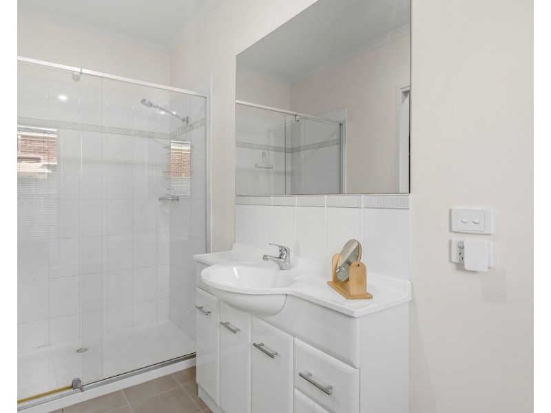 14 St James Wood Drive, North Bendigo VIC 3550