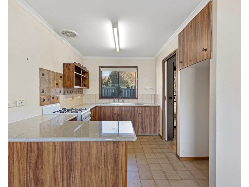 2/24 Burnside Street, Eaglehawk VIC 3556