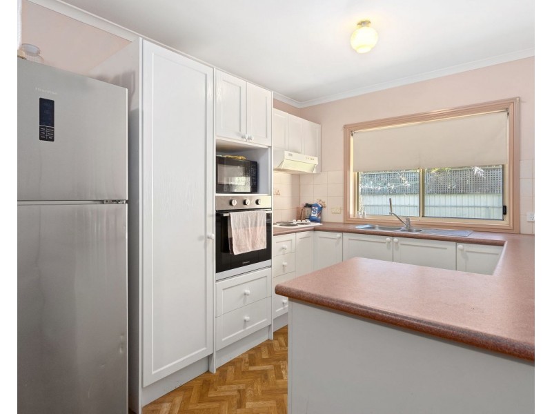 5 Kate Close, Kennington VIC 3550