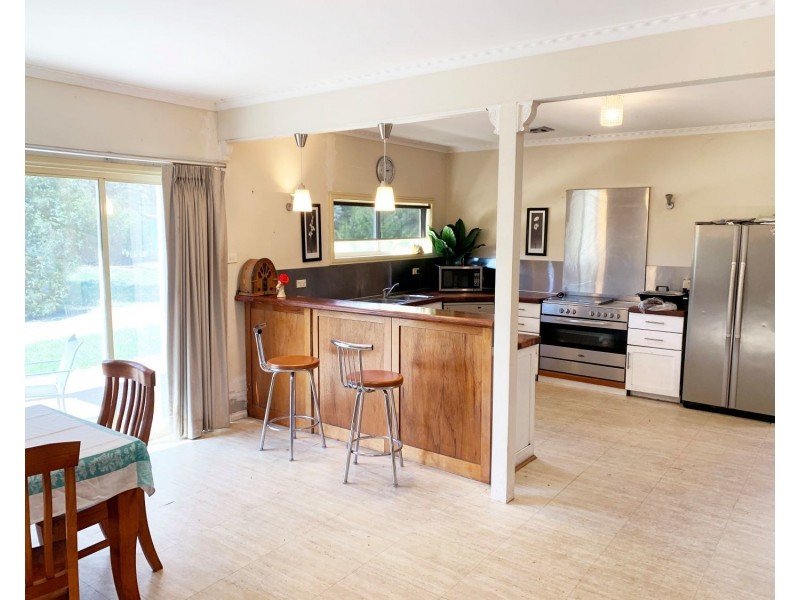 106 Mckinnons Road, Lockwood VIC 3551