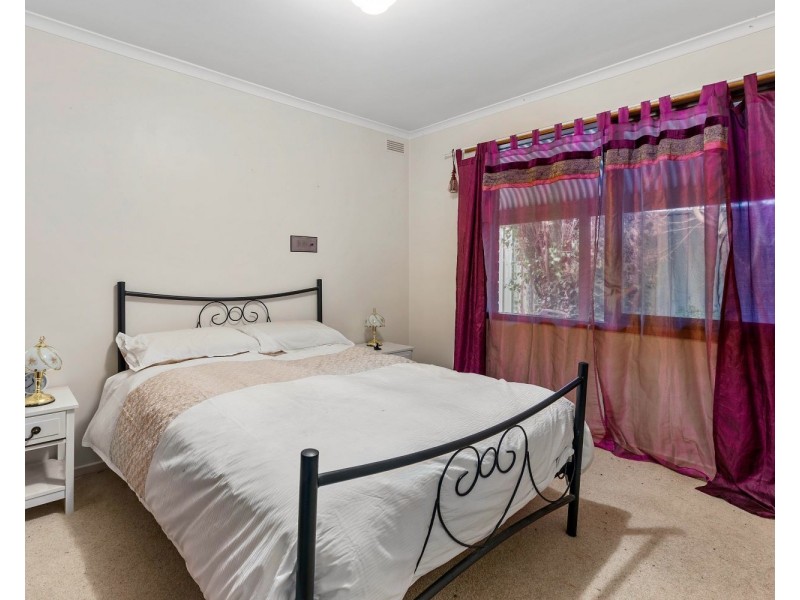 1 Alma Court, Kangaroo Flat VIC 3555