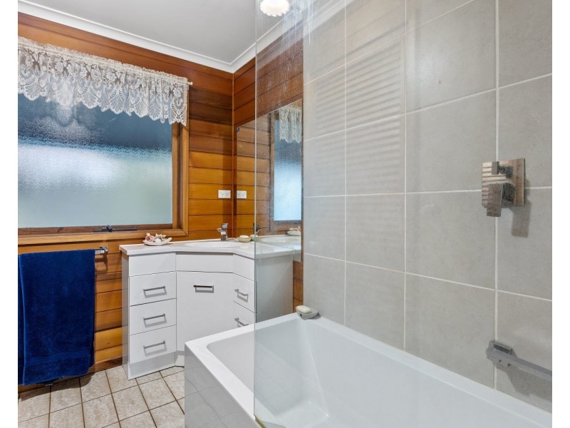 1 Alma Court, Kangaroo Flat VIC 3555