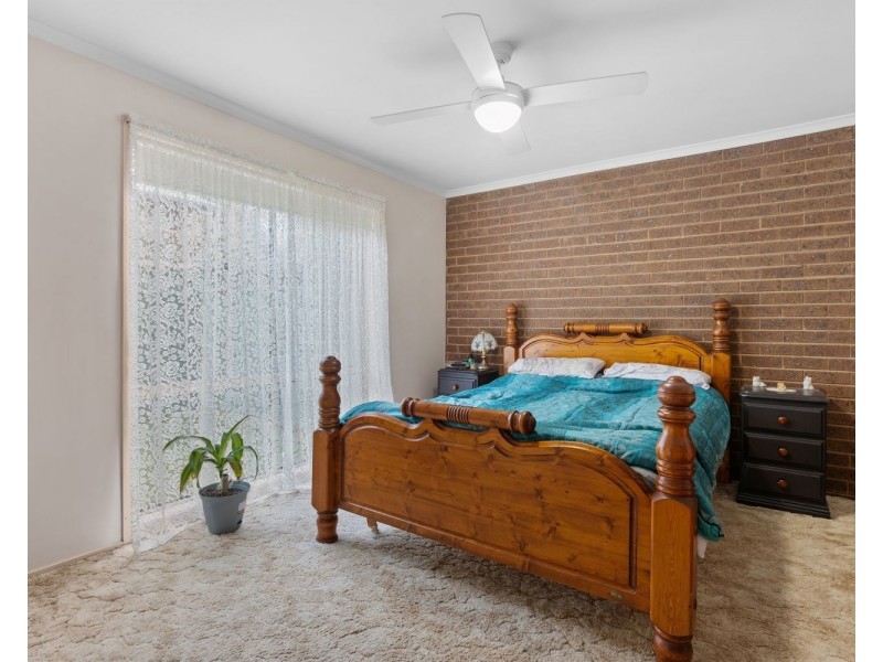 Unit 2 , Unit 3/108 Mundy Street, Kennington VIC 3550