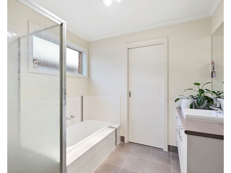 1/413 Napier Street, White Hills VIC 3550