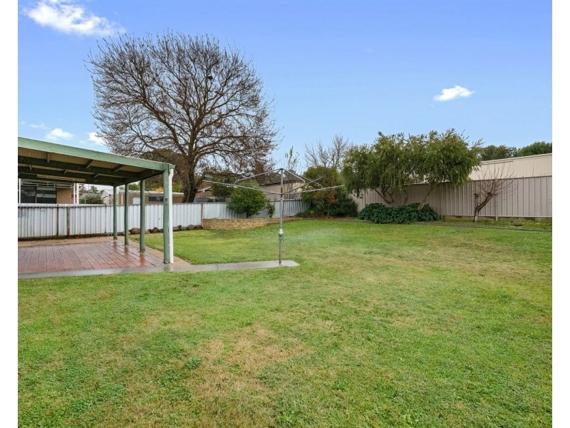 90 Symonds Street, Golden Square VIC 3555