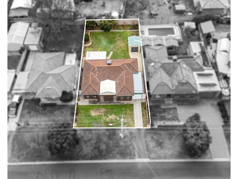 90 Symonds Street, Golden Square VIC 3555