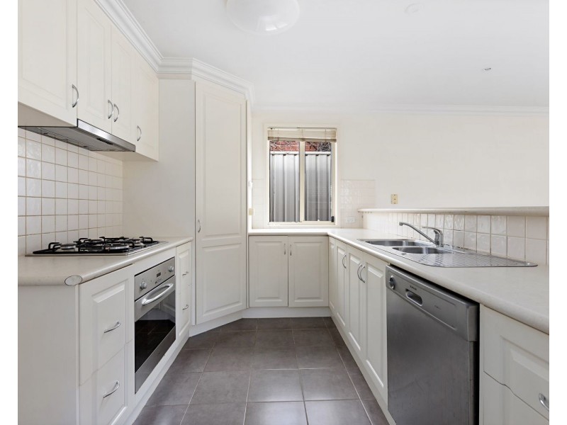 37b Grevillea Avenue, Kangaroo Flat VIC 3555