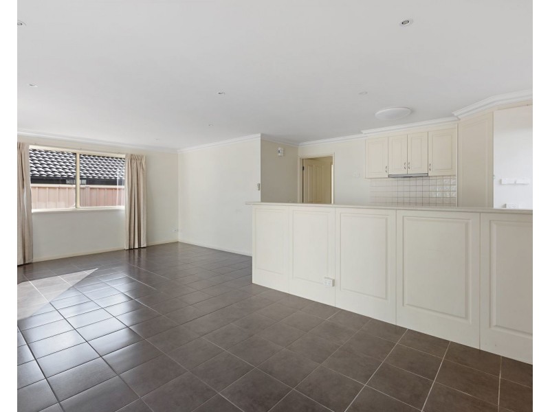 37b Grevillea Avenue, Kangaroo Flat VIC 3555