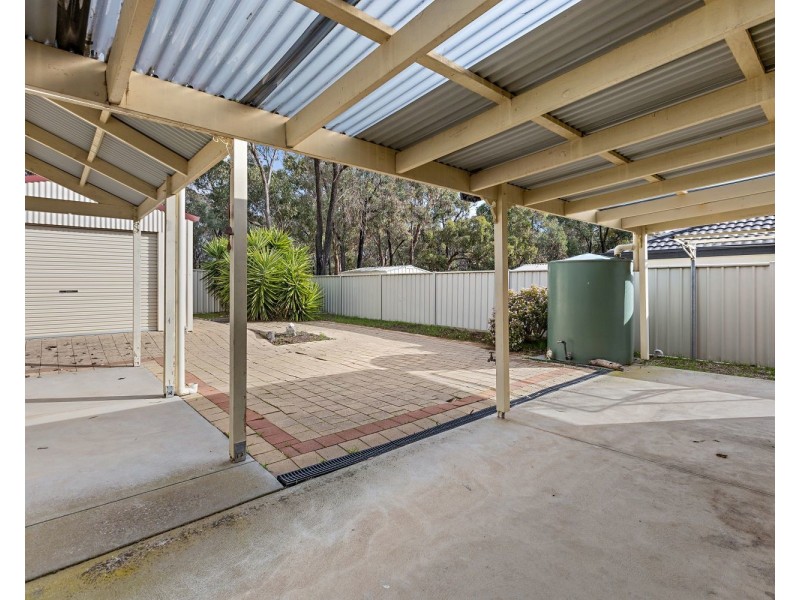 37b Grevillea Avenue, Kangaroo Flat VIC 3555
