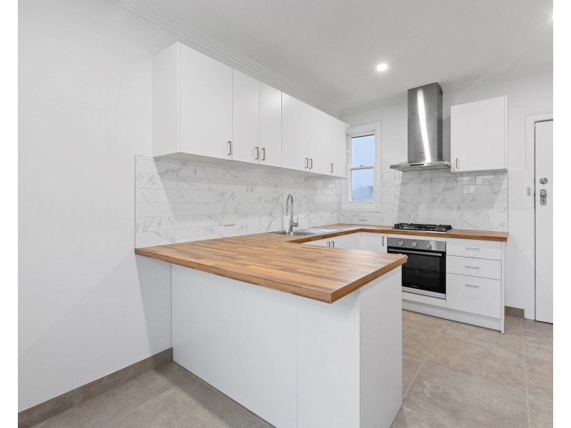 11 Graham Street, Kangaroo Flat VIC 3555