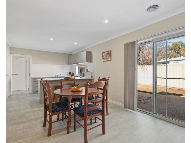 1/67 Church Street, Kangaroo Flat VIC 3555