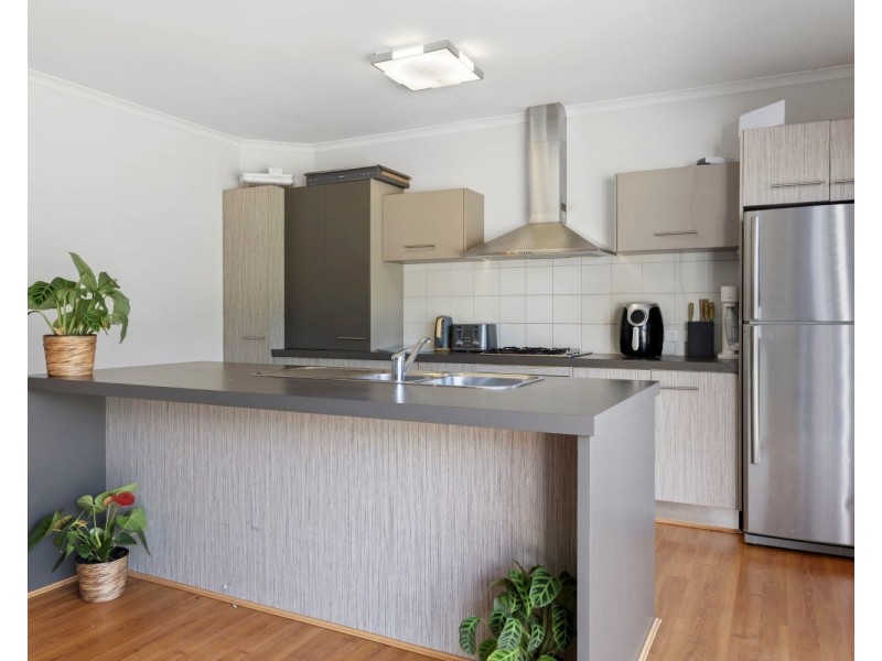 8 Kensington Grove, North Bendigo VIC 3550