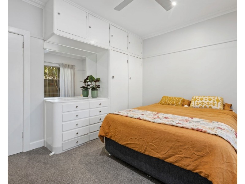 7 Leonard Avenue, Flora Hill VIC 3550