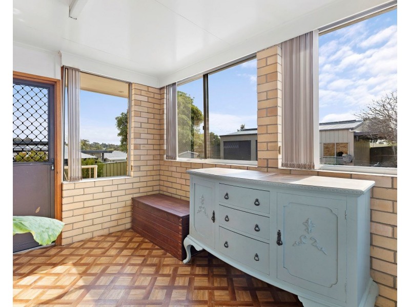 7 Leonard Avenue, Flora Hill VIC 3550