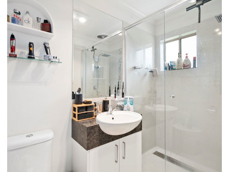 11 Robertson Street, Epsom VIC 3551
