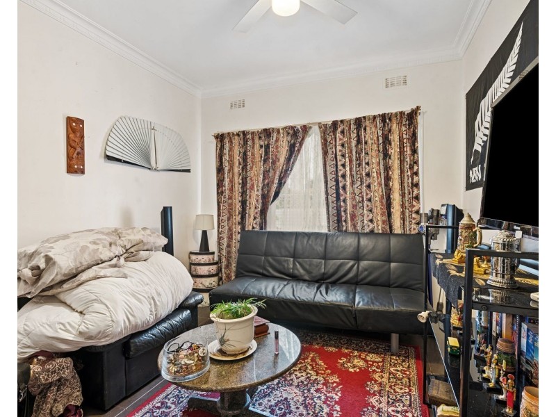 11 McGowan Street, California Gully VIC 3556