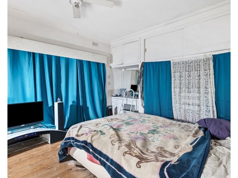 11 McGowan Street, California Gully VIC 3556