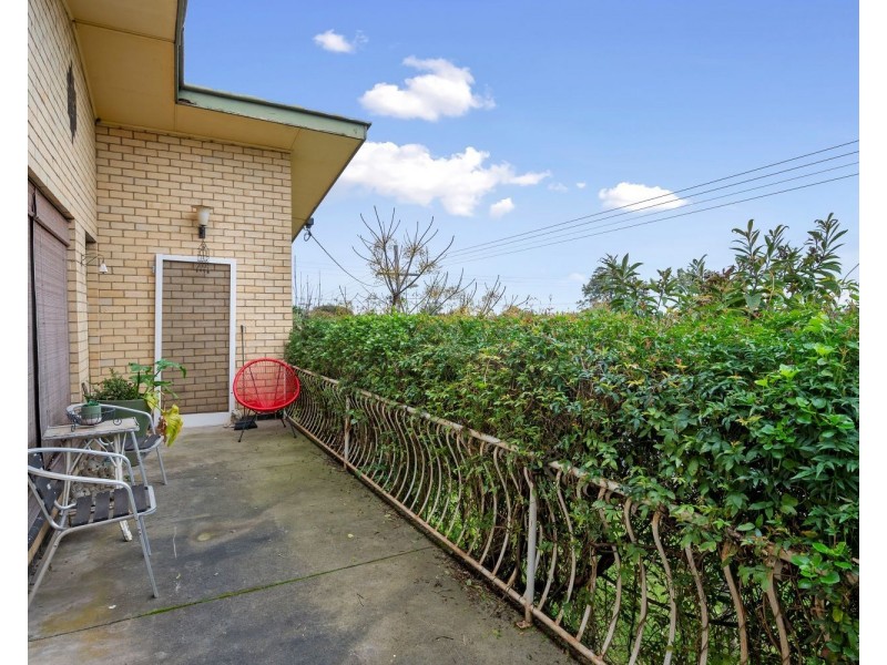 11 McGowan Street, California Gully VIC 3556