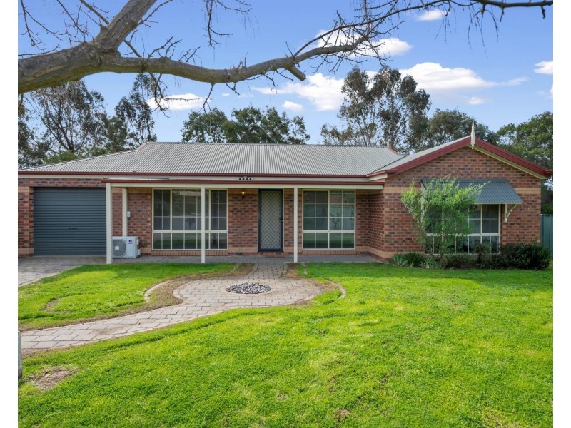 6 Brooke Court, Strathdale VIC 3550