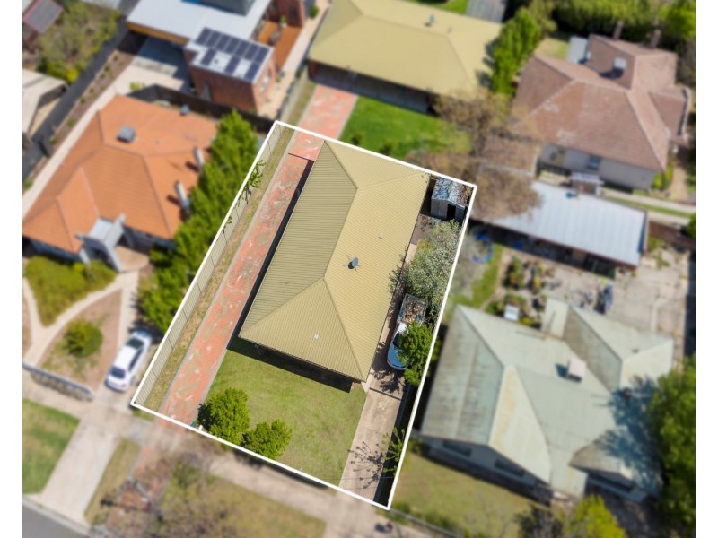 2/90 Sternberg Street, Kennington VIC 3550
