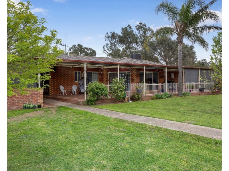 546 – 548 Midland Highway, Huntly VIC 3551