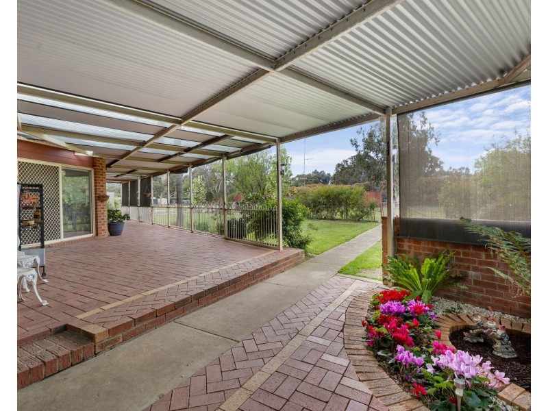 546 – 548 Midland Highway, Huntly VIC 3551