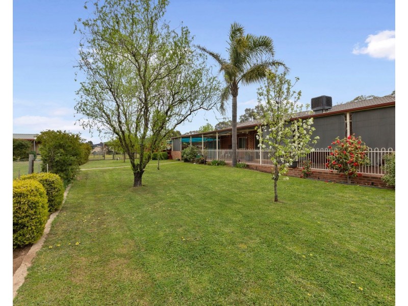 546 – 548 Midland Highway, Huntly VIC 3551