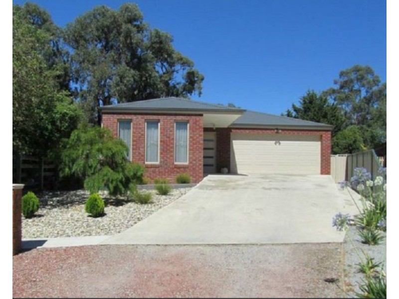 3A Ajana Court, Golden Square VIC 3555