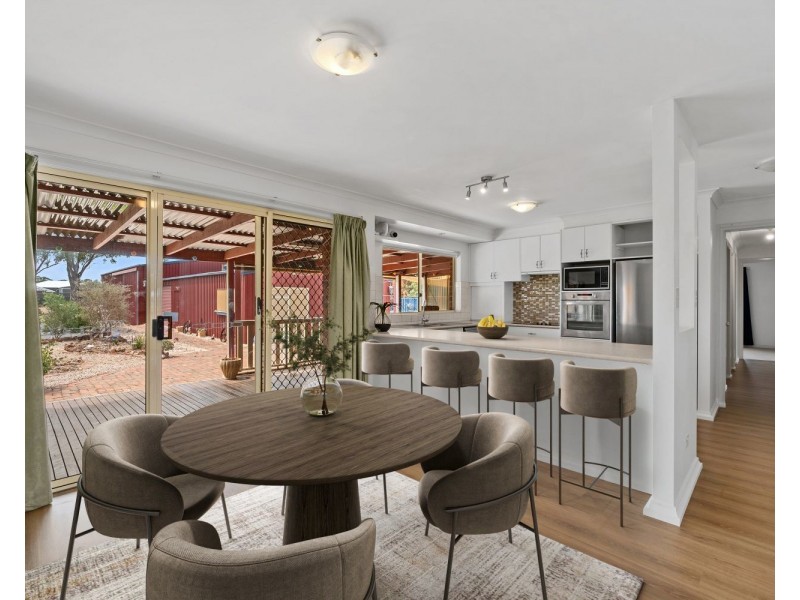 11 Cameron Court, Huntly VIC 3551
