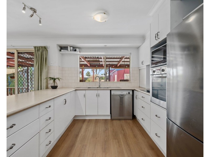 11 Cameron Court, Huntly VIC 3551