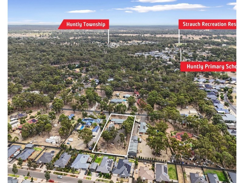 11 Cameron Court, Huntly VIC 3551